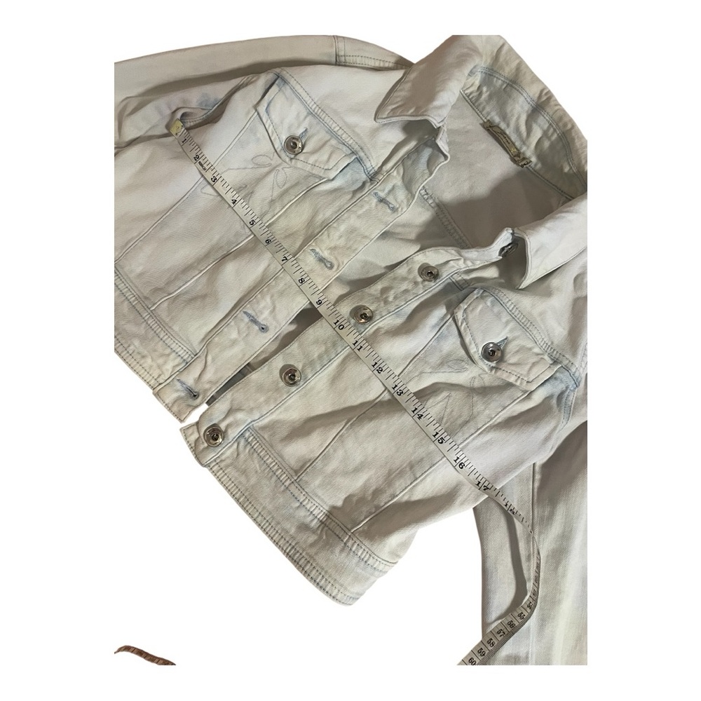Women's Cream White Denim Jacket - Picture 4 of 10
